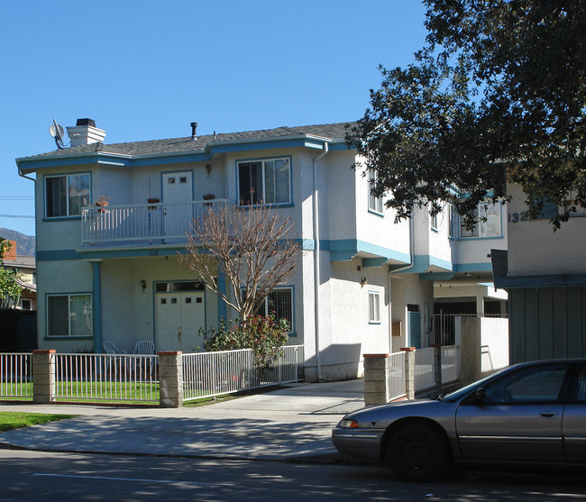 138 Allen Ave in Pasadena, CA - Foto de edificio - Building Photo