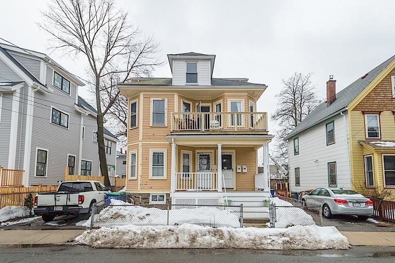 32 Hawthorne St in Somerville, MA - Foto de edificio