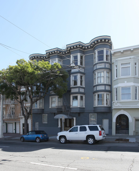 2440 Van Ness Ave in San Francisco, CA - Foto de edificio