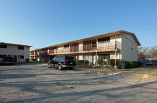 Tree Country Apartments