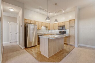 199 Quebec St in Denver, CO - Building Photo - Building Photo