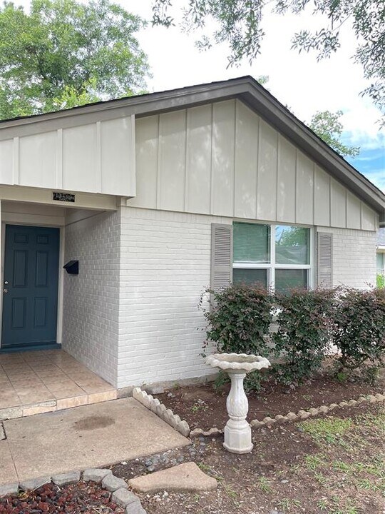 1309 Orrel Dr in Pasadena, TX - Building Photo