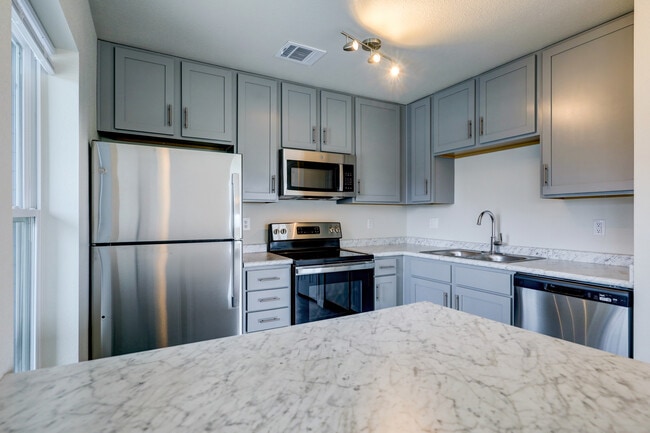 Grand Monarch Apartments