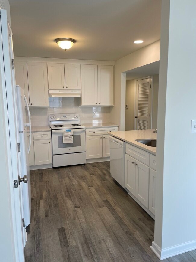 160 Rockleigh Dr, Unit 160A in Trenton, NJ - Foto de edificio - Building Photo