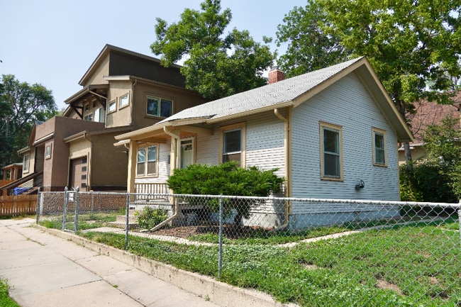 130 N Corona St in Colorado Springs, CO - Building Photo - Building Photo