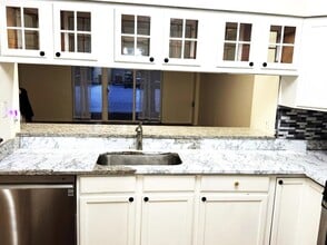 2528 Bordeaux Ln in Naperville, IL - Building Photo - Building Photo