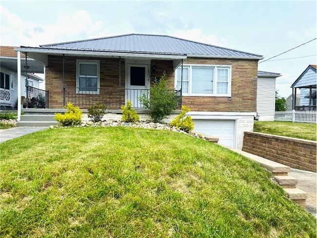 property at 2643 Alvarado Blvd