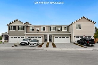 8691 35th Pl NE in Marysville, WA - Foto de edificio - Building Photo