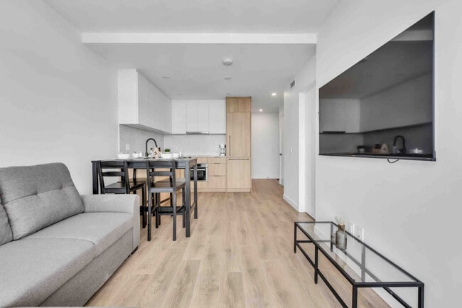 13685 102 Avenue-SI ID1051860P, Unit SI ID1051860P