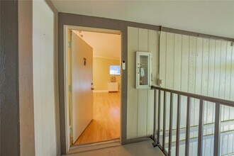 9614 W McNab Rd in Tamarac, FL - Foto de edificio - Building Photo