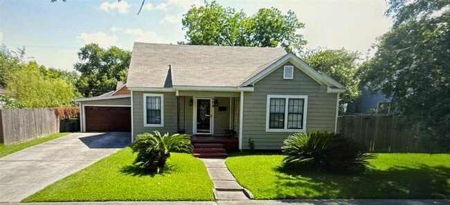 property at 408 E Defee Ave