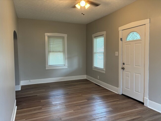 3424 Hale Ave in Louisville, KY - Building Photo - Building Photo