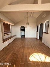 10960 Ernie Banks Dr in El Paso, TX - Building Photo - Building Photo