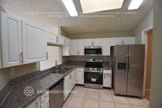 9949 W Daffodil Ln in Miramar, FL - Building Photo - Building Photo