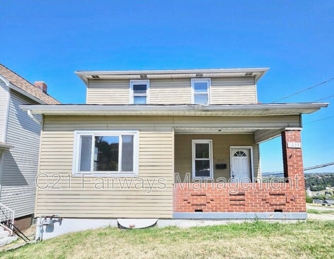 property at 1035 Lysle Ave