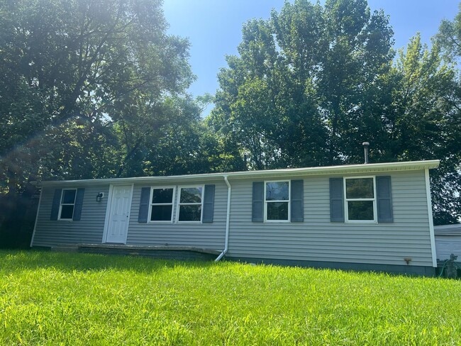 property at 2320 E Enterprise St