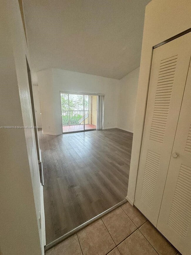 property at 911 Coral Club Dr