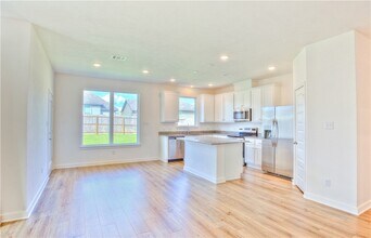 2206 Hall of Fame Ct in Bryan, TX - Building Photo - Building Photo