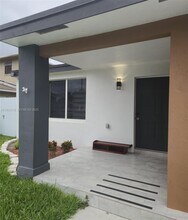 4425 SW 21st St in West Park, FL - Building Photo - Building Photo