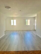 3550 Lebon Dr in San Diego, CA - Building Photo - Building Photo