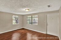 9162 6th Ave in Jacksonville, FL - Building Photo - Building Photo