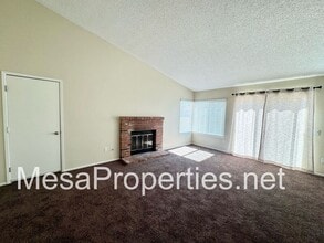 12550 Kristina Ct in Victorville, CA - Building Photo - Building Photo