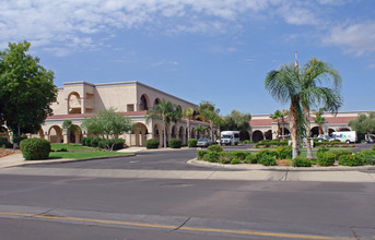 Solstice Senior Living at Sun City West in Sun City West, AZ - Building Photo - Building Photo