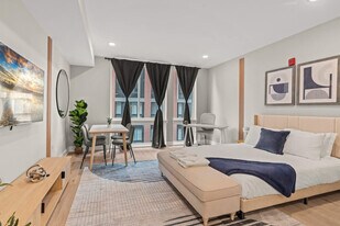 916 N Delaware Ave in Philadelphia, PA - Building Photo