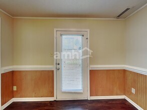 926 Littleton Dr in Concord, NC - Foto de edificio - Building Photo