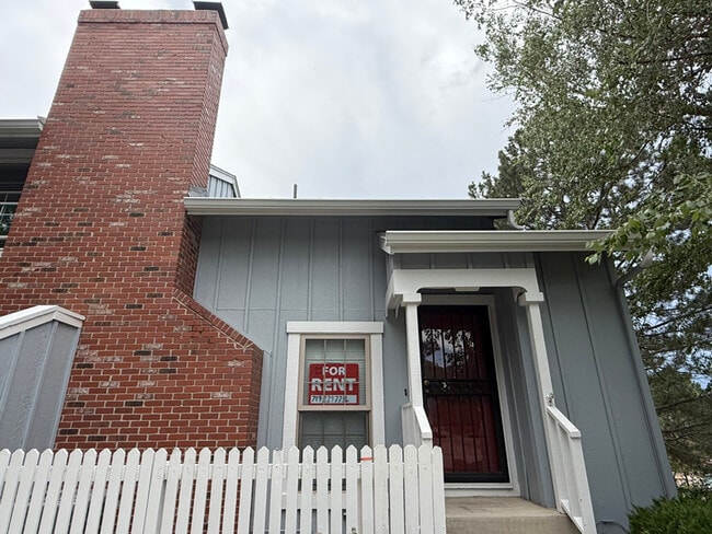property at 2637 Hatch Cir