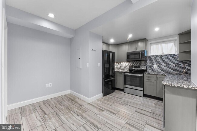 1416 Meridian Pl NW in Washington, DC - Building Photo - Building Photo