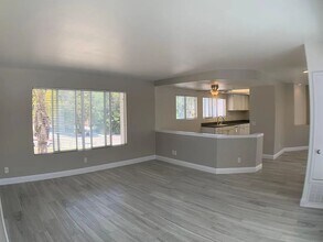 4594 Cove Dr in Carlsbad, CA - Building Photo - Building Photo