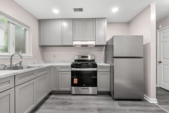 1921 N 8th St in Philadelphia, PA - Building Photo - Building Photo