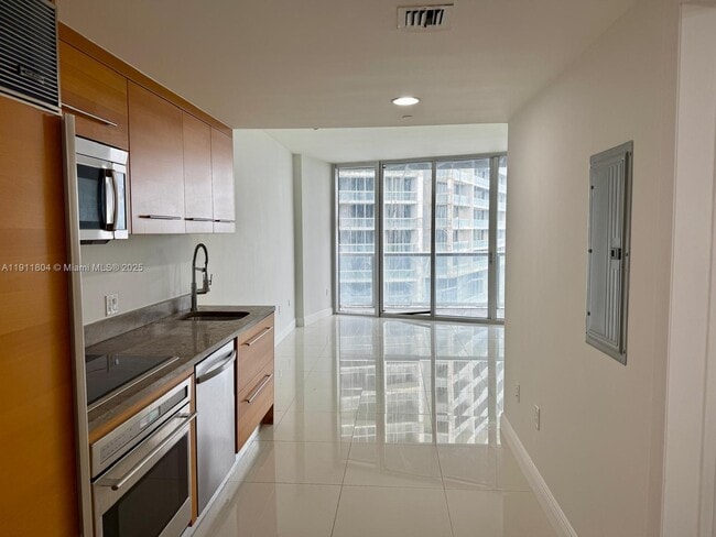 property at 495 Brickell Ave