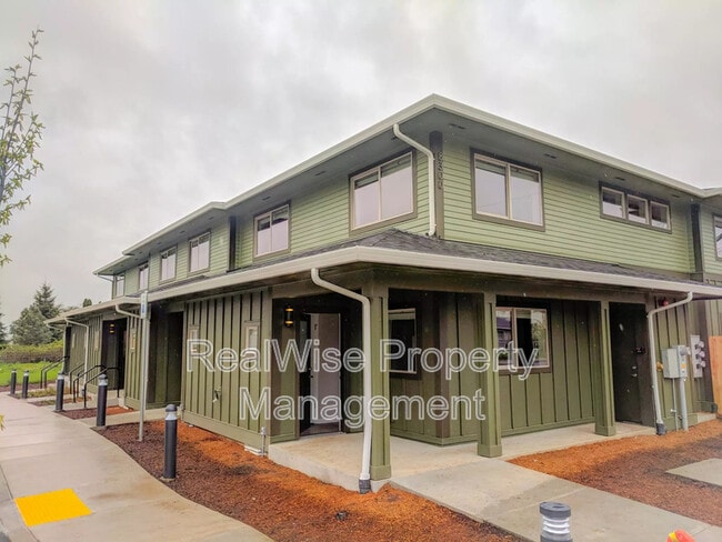 property at 8300 SE Flavel St