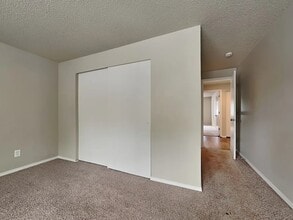 4231 SW 328th Ct in Federal Way, WA - Building Photo - Building Photo