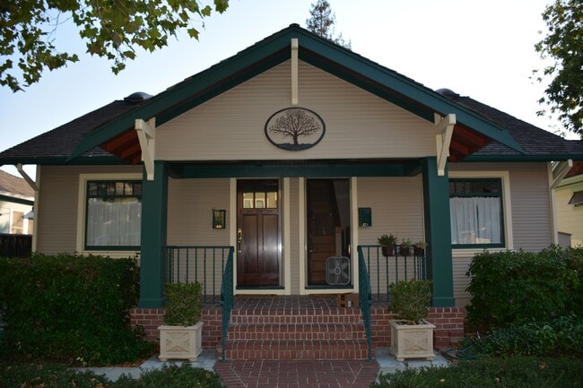 property at 834 Ramona St