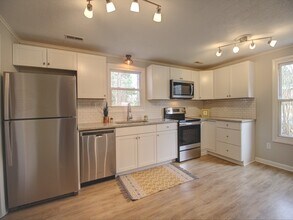 2600 Glenbrook Dr in Durham, NC - Building Photo - Building Photo