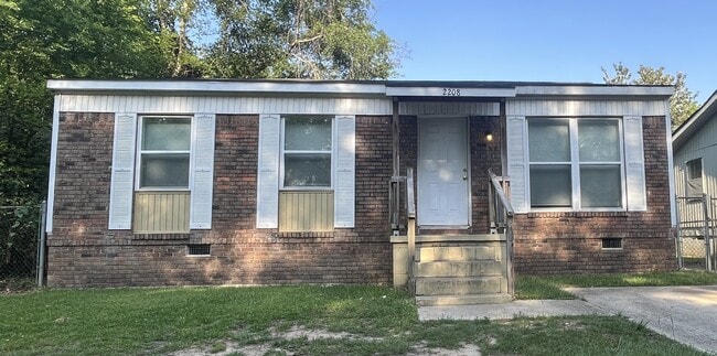 property at 2208 Grady St