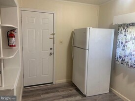 6605 O'Donnell St in Baltimore, MD - Building Photo