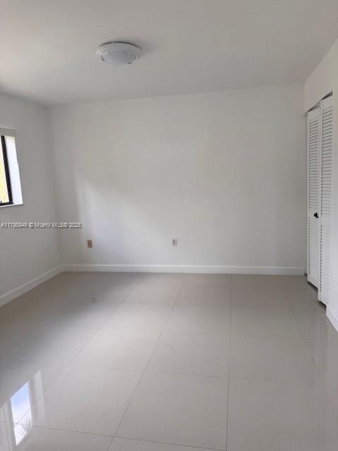 8415 SW 107th Ave in Miami, FL - Building Photo - Building Photo