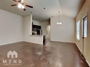 226 Kaspar Way in Canyon Lake, TX - Building Photo - Building Photo