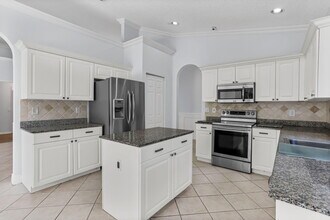 7607 Colony Lake Dr in Boynton Beach, FL - Building Photo - Building Photo