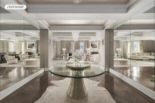 502 Park Ave in New York, NY - Building Photo