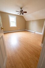 132 B Cedar St in Haverhill, MA - Building Photo - Building Photo