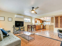 1720 E Lakeside Ave in Coeur d'Alene, ID - Building Photo - Building Photo