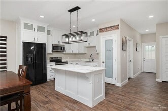 3413 Emma St in Weslaco, TX - Building Photo - Building Photo