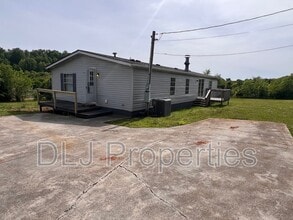 3709 Catewright Rd in Kodak, TN - Building Photo - Building Photo