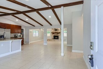 4315 Summer Sun Ln in San Antonio, TX - Building Photo - Building Photo