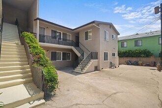 3653 Overland Avenue, in Los Angeles, CA - Foto de edificio - Building Photo